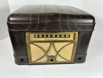 Vintage Admiral Radio Phonograph Model 7RT41-N Mostly Complete For Parts 1948. Fixed Price $45.95.