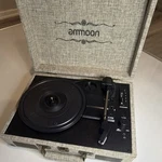 Ammoon Suitcase Record Player Powers On, Pulsing Issue Clean Unit W/ Cable. Fixed Price $8.39.