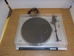 Akai AP-B1 Auto Return Turntable. Fixed Price $98.00.