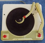 Orig 1955 V-m Tri-o-matic Record Player Model 1285 Turntable & Plynth Platter. Fixed Price $115.00.