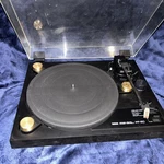Yamaha PF-50 Turntable Read. Fixed Price $249.00.