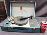 Montgomery Wards Airline Solid State Stereophonic Record Player With Detachable. Fixed Price $20.00.