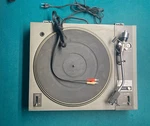 Pioneer PL-115D 2-SPEED Belt-drive Turntable. Fixed Price $130.00.