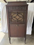 Antique Crank Edison Diamond Disc Phonograph C150 With Cabinet Needs Service. Fixed Price $174.98.