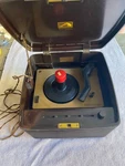 Vintage Rca Victor Victrola Bakelite 45 Record Player Phonograph Tested Works. Fixed Price $500.00.
