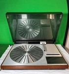 Bang & Olufsen Beogram 4002 Type 5513 Turntable W/ MMC20EN Cartridge - Excellent. Fixed Price $899.99.