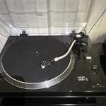 Music Hall USB-1 Turntable Black Pitch Control 33/45RPM Stereo Rca. Fixed Price $185.00.