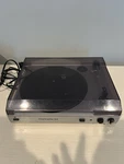 The Realistic Clarinette 23 Self-amplified Turntable Not Working Correctly. Fixed Price $25.00.