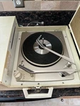 Vintage 1960S Magnavox Transistorized Suitcase Record Player For Parts/repair. Fixed Price $99.99.