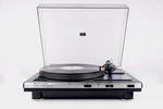 Garrard DD450 Turntable W/cartridge+cover. Fixed Price $350.00.