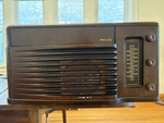 Vintage Working Philco 46-1203 Tabletop Am Radio & Record Player Turn. Fixed Price $75.00.