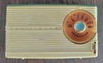 Rca Victor Transistor Radio 8-BT-7LE With Case. Fixed Price $75.00.