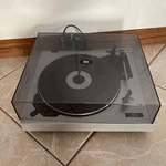 Realistic Lab 89 Turntable Works/spins- Read. Fixed Price $125.00.