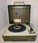 Vintage General Electric Automatic Portable Record Player V639J, Working - Read. Fixed Price $84.99.