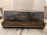 Vintage Panasonic Automatic Turntable Model Rd 7503D Is. Fixed Price $50.00.