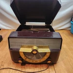 Vtg 50S Zenith Cobra Matic Bakelite Radio Phonograph Record Player. Fixed Price $148.75.