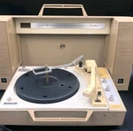 Vintage General Electric Wildcat Portable Record Player , Didn't Check.. Fixed Price $100.00.