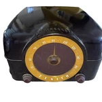 1952 Zenith J664 Tube Radio Record Player Cobra Matic Variable Speed Bakelite. Fixed Price $485.00.