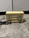 Vintage Juliette Topp RS-15 Am/fm Solid State Instant Sound Radio Tested. Fixed Price $33.00.