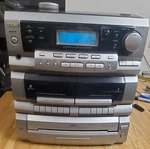 Teac DC-D2831 Digital Compact Hi-fi System With Turntable Record Player. Fixed Price $29.99.