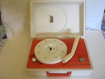 Vintage Record Player V211G Red/white Mid Century /parts Read Description!. Fixed Price $30.00.