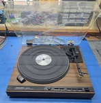 Realistic LAB-440 Turntable Working Full Auto Direct Drive Serviced. Fixed Price $225.00.