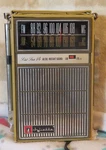 Vintage Topp NA-1114 Juliette Solid State Instant Am/fm Radio Ac/dc. Fixed Price $34.99.