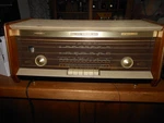 Bi-ampli Stereo Gram Norelco Type B5X14A /54 Made In Holland Turns On Read. Fixed Price $300.00.