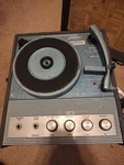 Vintage Rheem Califone 1430B Portable Record Player Turntable With Case Works. Fixed Price $77.00.