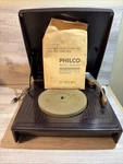 Vintage Philco M-15 Mono Record Player 33 1/3 W/manual & Extras Parts/repair. Fixed Price $32.00.