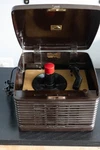 Rca Victor 45EY3 Vintage Bakelite Case Record Player Phonograph Collectible!. Fixed Price $150.00.