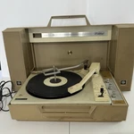 General Electric Wildcat Diamond Portable Record Player Turntable Missing Stylus. Fixed Price $89.99.