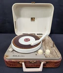 Vintage Rca Victor Victrola Portable Record Player Suitcase Turntable. Fixed Price $54.95.