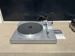 Yamaha P-850 Quartz Dd Turntable, Partial Working Condition, Bad Optical Sensor. Fixed Price $300.00.