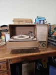 Montgomery Ward Airline Electric Record Player Turntable Gen 964A. For Parts. Fixed Price $49.95.