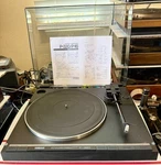 Vintage Yamaha P-320 Fully Automatic Belt Drive Turntable; Tested See Video. Fixed Price $179.99.