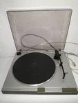 Vintage Magnavox Automatic Return Record Player FP1413SLO1. Fixed Price $29.99.