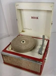 Antique Decca Record Player Model #DP582 Turntable And White Needs Repaired. Fixed Price $31.15.