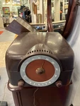 Vintage 1951 Working Zenith Bakelite Cobra-matic Tube Radio Phonograph M- H664. Fixed Price $400.00.