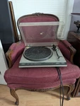 Parasound TTD800 Turntable. Fixed Price $150.00.