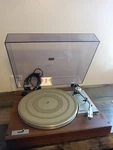 Working Vintage Yamaha YP-211 Walnut Turn Table Tested And New Belt. Fixed Price $349.99.