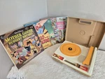 1978 Fisher-price Portable Electric Player & 3 Children's Records, Tested. Fixed Price $50.00.