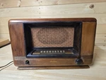 Vintage 1947 Wards Airline Am Tube Radio # 74WG-1804D Tested Working. Fixed Price $65.00.