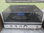 Vintage Lloyd Bsr Automatic Turntable Record Player W/speakers. Fixed Price $100.00.