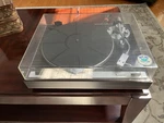 Yamaha YP-B2 Auto-return Turntable. Fixed Price $165.00.