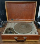 Beautiful Vintage Wilcox-gay Recordette 8J10 Portable Radio Turntable Tested. Fixed Price $149.99.