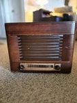 Record Player Vintage Am / Admiral. Fixed Price $25.00.