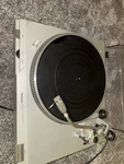 Technics SL-D1 Direct Drive Turntable Silver 33.3RPM 45RPM. Fixed Price $150.00.
