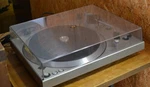 Technics SL-1301 Direct Drive Quartz Automatic Turntable Record Player Japan. Fixed Price $440.00.