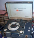 Westinghouse Model H104AC1 Briefcase Turntable Record Player Tested Works. Fixed Price $50.00.